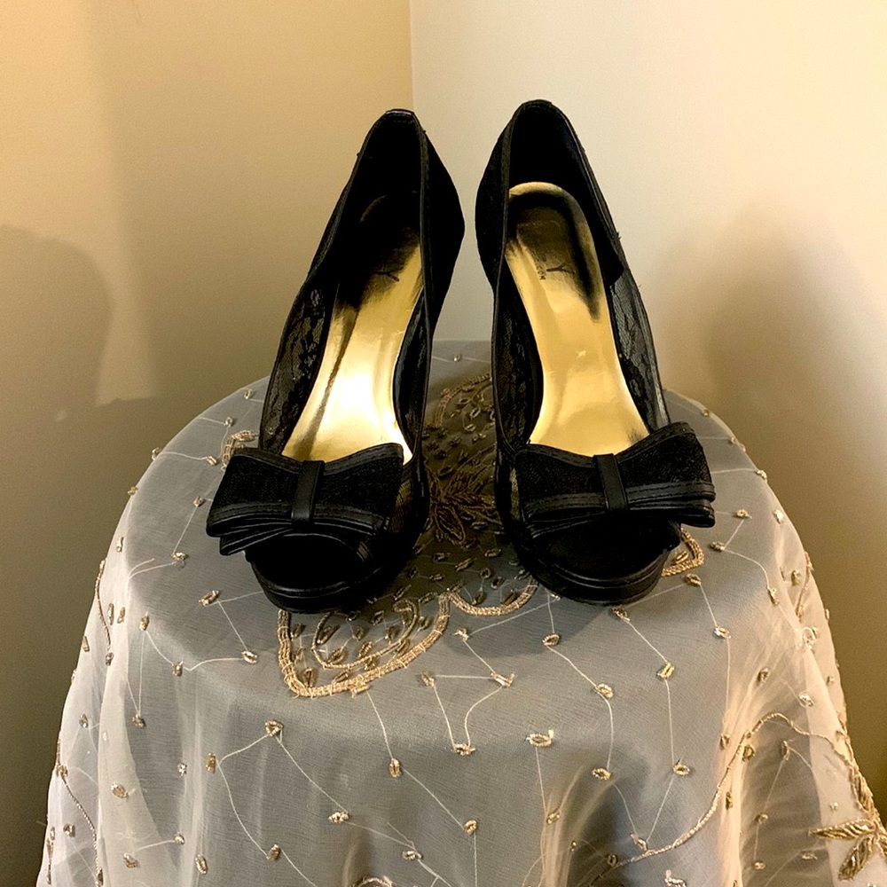 Dress shoes 👠